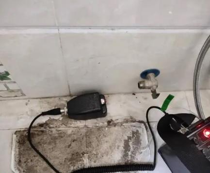 德化屋顶漏水维修公司分享下卫生间漏水的危害及解决方法